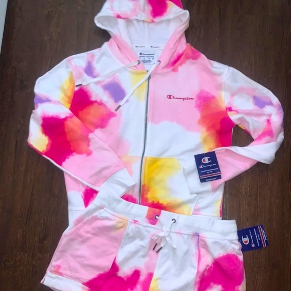 Champion Other - 🚫SOLD🚫NWTs Women’s Champion Matching Set-Hoodie and Shorts-Size Large-Tie-Dye